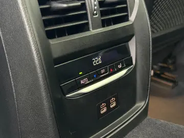 BMW 320 d xDrive M-SPORT StdHzg. ACC 19 Shadow Spur