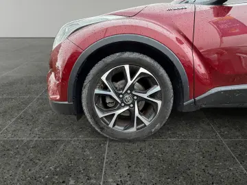 TOYOTA C-HR 1.8 Club 2xKlima ACC AUT Fernlichtass. Kam.