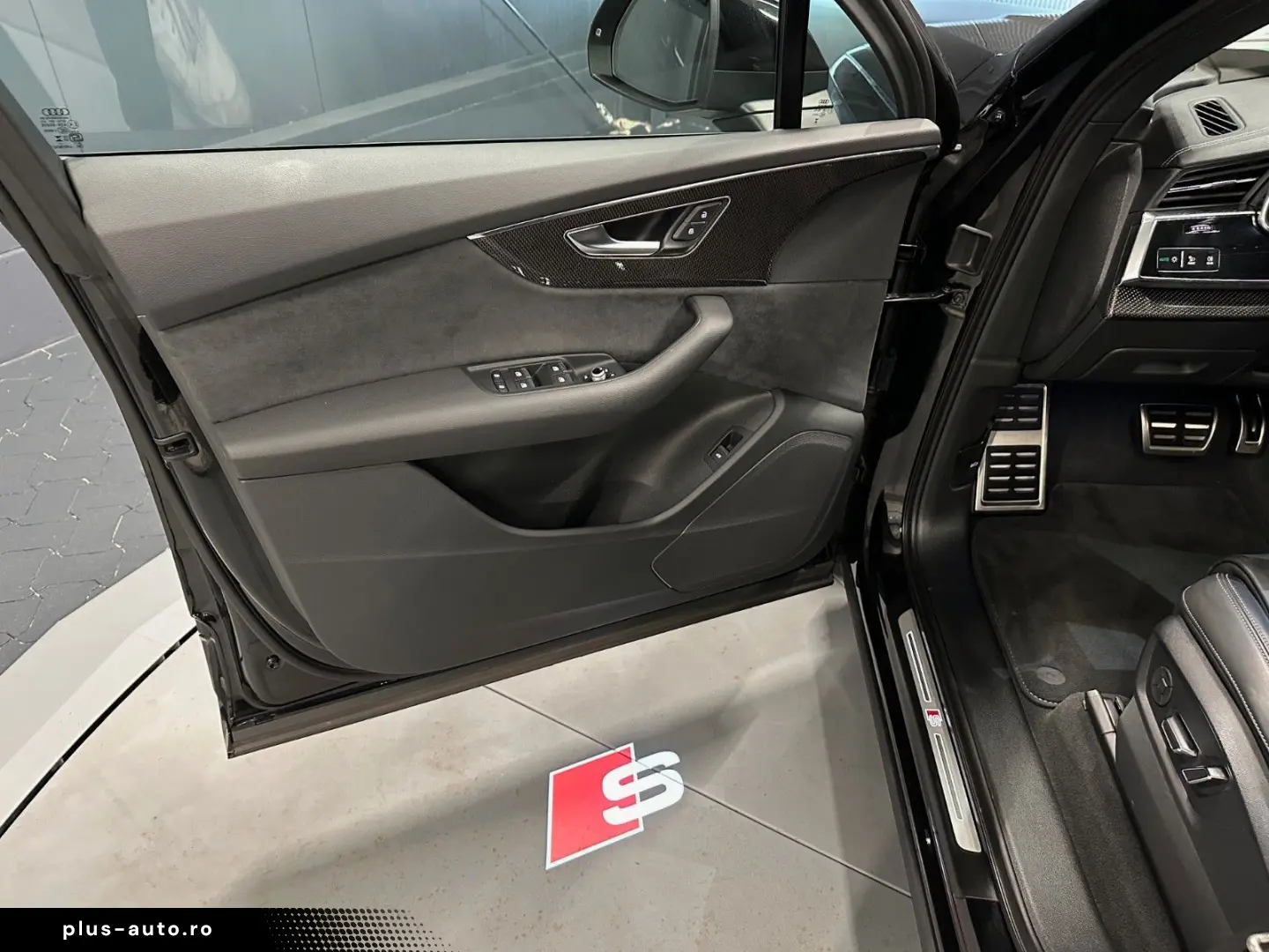 AUDI Q7 50 TDI quattro competition plus