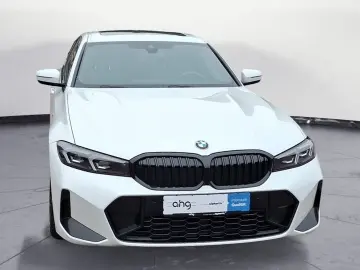 BMW 320d Aut. Limousine M Sportpaket Navi Glasdach B