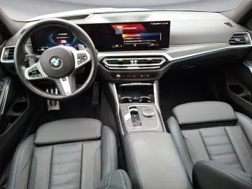 BMW 320d Aut. Limousine M Sportpaket Navi Glasdach B