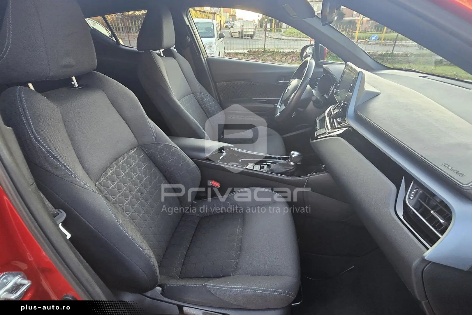 TOYOTA TOYOTA C-HR 1.8 Hybrid E-CVT Trend