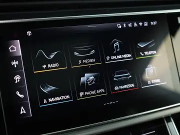 AUDI Q8 50 TDI FL S line