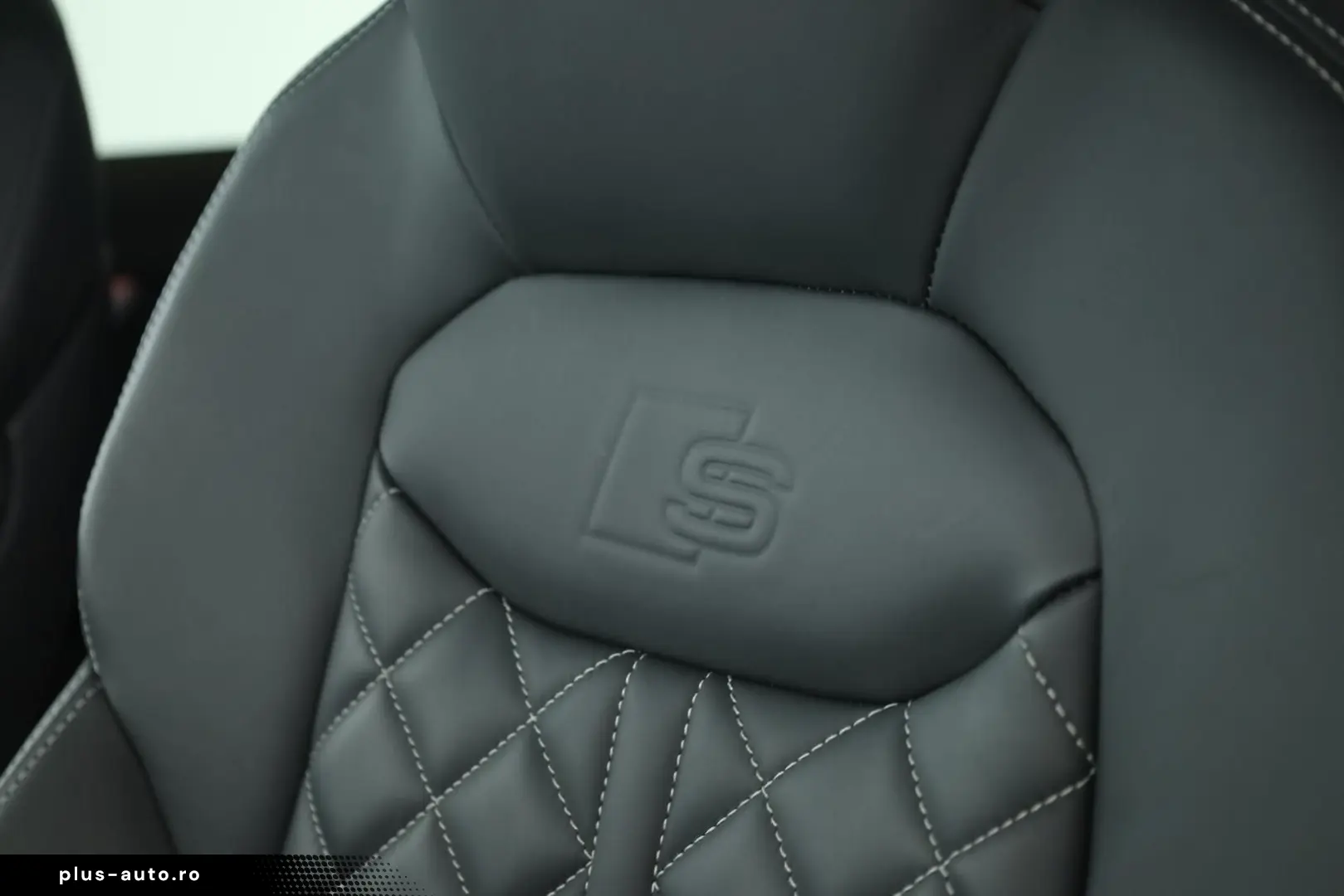 AUDI Q8 50 TDI FL S line