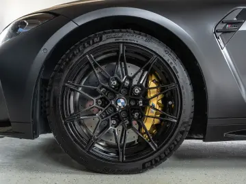 BMW M4 Competition xDrive INDIVIDUAL DRIVERS KERAMIK