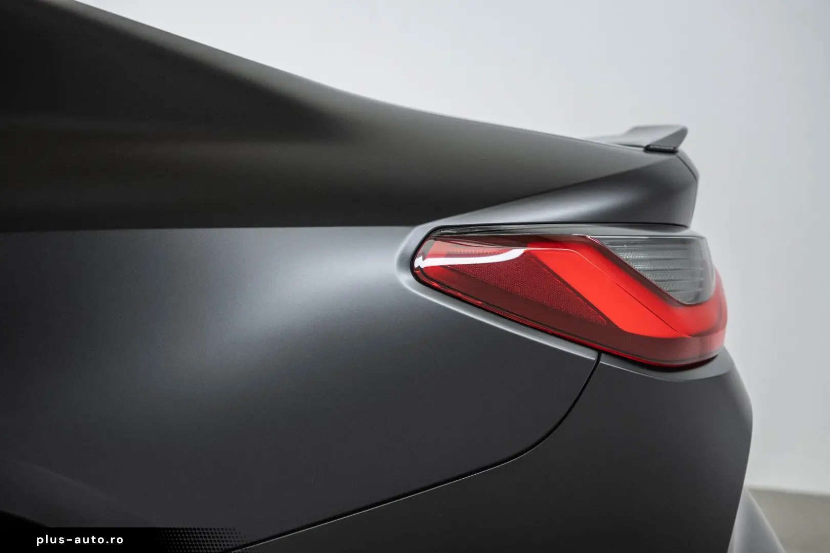 BMW M4 Competition xDrive INDIVIDUAL DRIVERS KERAMIK