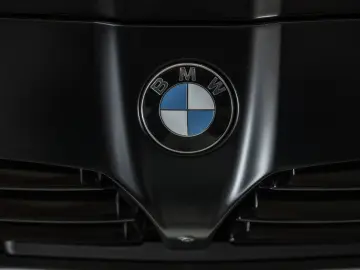 BMW M4 Competition xDrive INDIVIDUAL DRIVERS KERAMIK