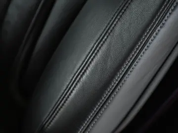 BMW M4 Competition xDrive INDIVIDUAL DRIVERS KERAMIK