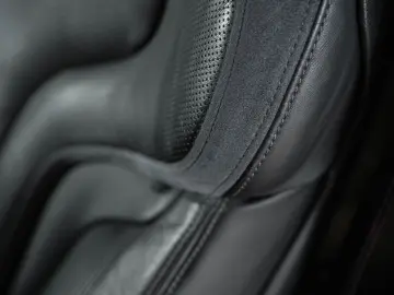 BMW M4 Competition xDrive INDIVIDUAL DRIVERS KERAMIK