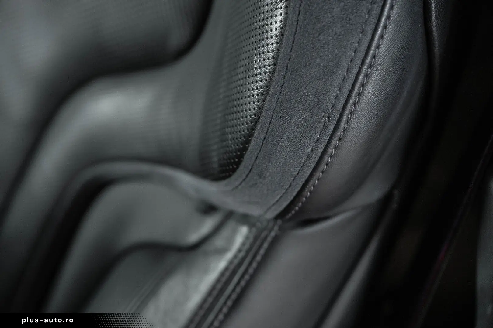 BMW M4 Competition xDrive INDIVIDUAL DRIVERS KERAMIK