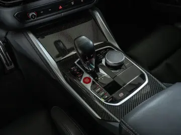 BMW M4 Competition xDrive INDIVIDUAL DRIVERS KERAMIK