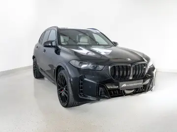 BMW X5 M60i PROFESSIONAL CARBON GLAS SKY MERINO B&W