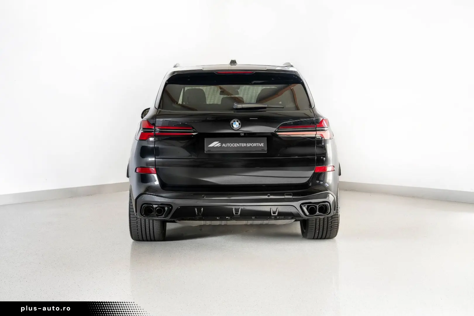 BMW X5 M60i PROFESSIONAL CARBON GLAS SKY MERINO B&W