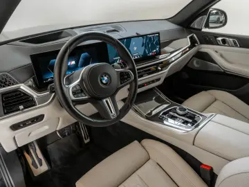 BMW X5 M60i PROFESSIONAL CARBON GLAS SKY MERINO B&W