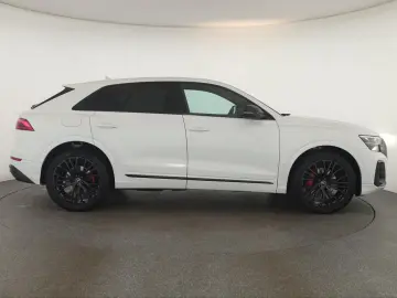 AUDI Q8 50 TDI Facelift S line