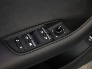 AUDI Q8 50 TDI Facelift S line