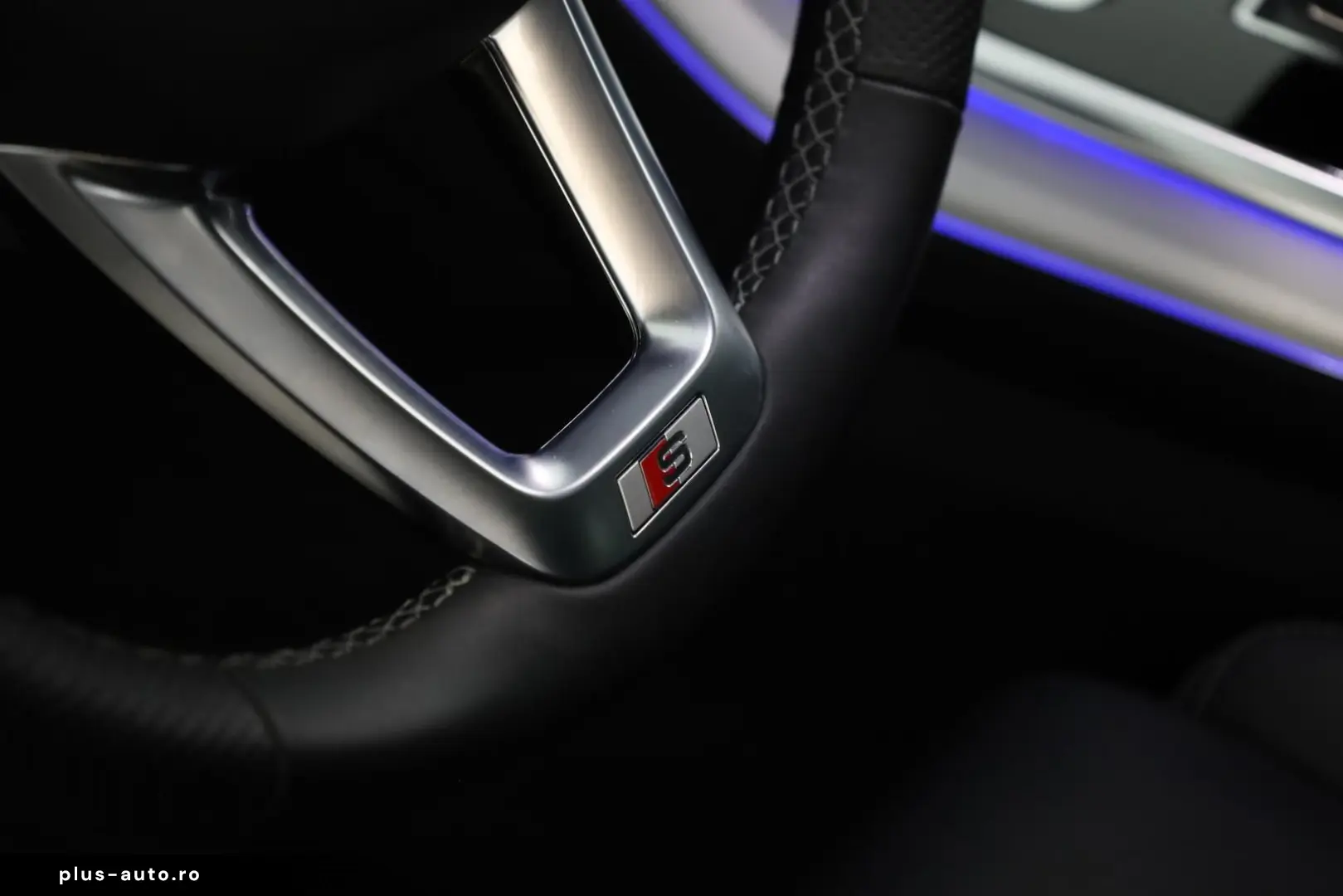 AUDI Q8 50 TDI Facelift S line