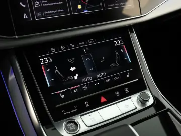 AUDI Q8 50 TDI Facelift S line