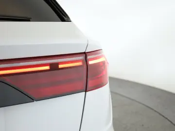 AUDI Q8 50 TDI Facelift S line