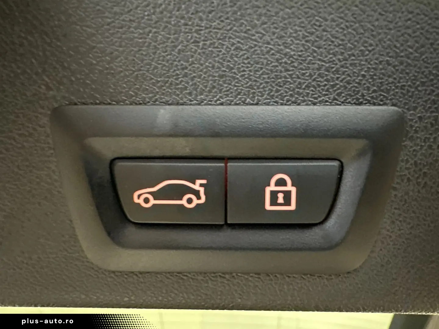 BMW X6 xDrive40d M-Sport NAV LASER AHK PANO HEAD-UP