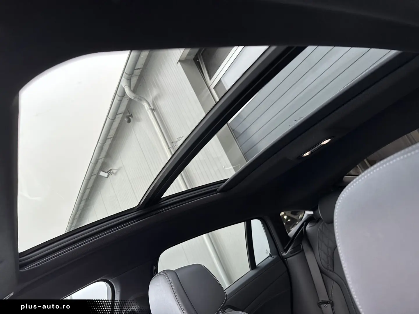 BMW X6 xDrive40d M-Sport NAV LASER AHK PANO HEAD-UP