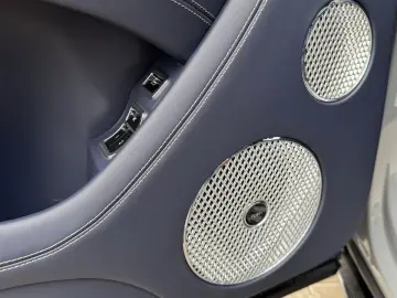 BENTLEY Bentayga S V8  Luft  Carbon Br  TV  Night Vision