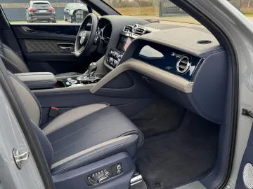 BENTLEY Bentayga S V8  Luft  Carbon Br  TV  Night Vision