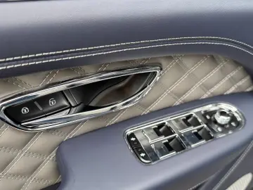 BENTLEY Bentayga S V8  Luft  Carbon Br  TV  Night Vision