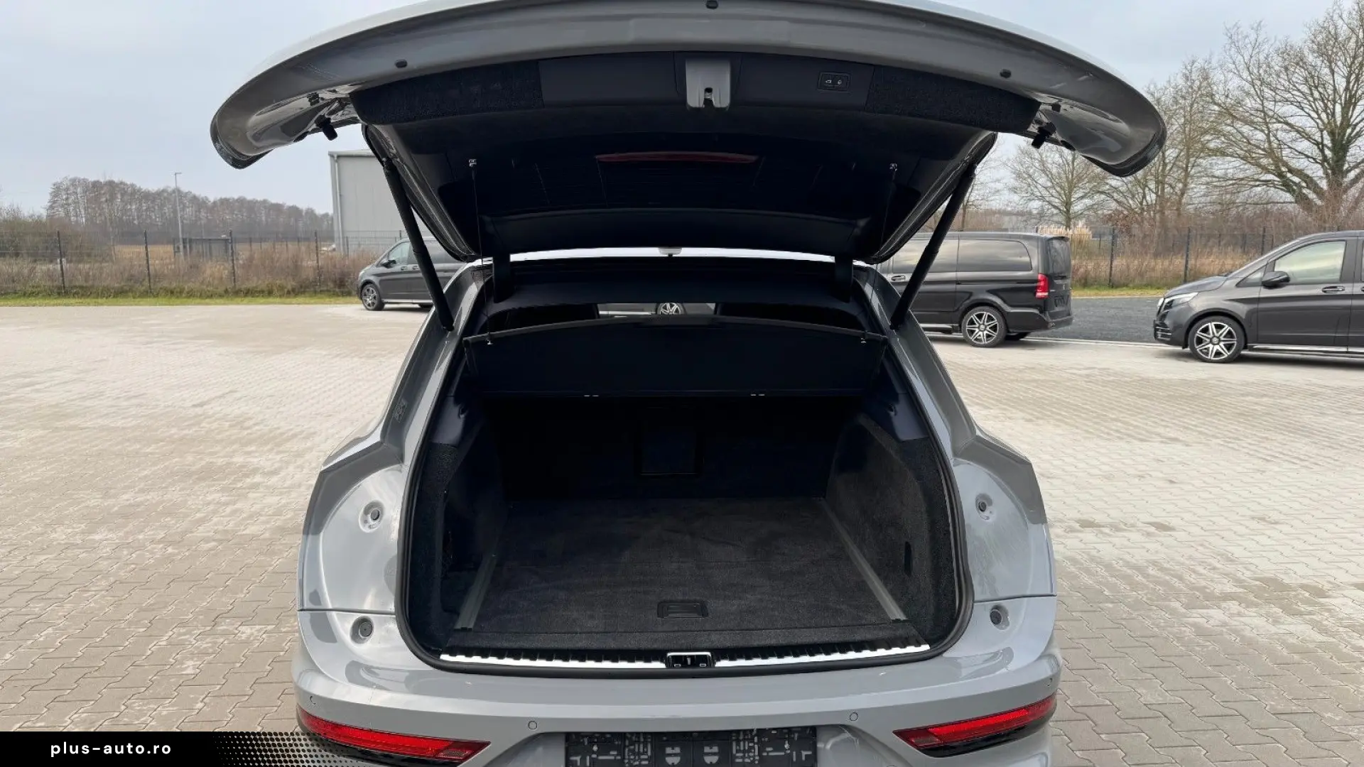 BENTLEY Bentayga S V8  Luft  Carbon Br  TV  Night Vision