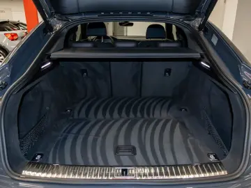 AUDI Q8 Sportback 55 e-tron