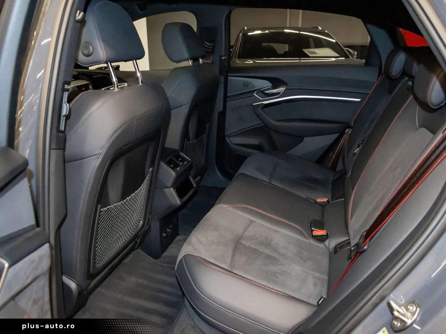 AUDI Q8 Sportback 55 e-tron