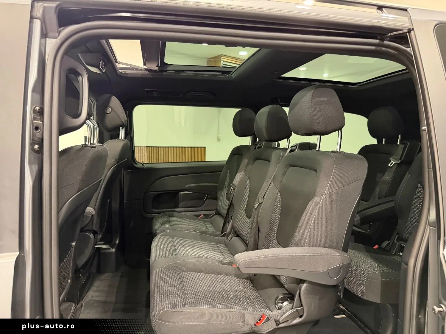 MERCEDES-BENZ V300 d AMG-LINE EDITION 4MATIC lang 7-&hellip;