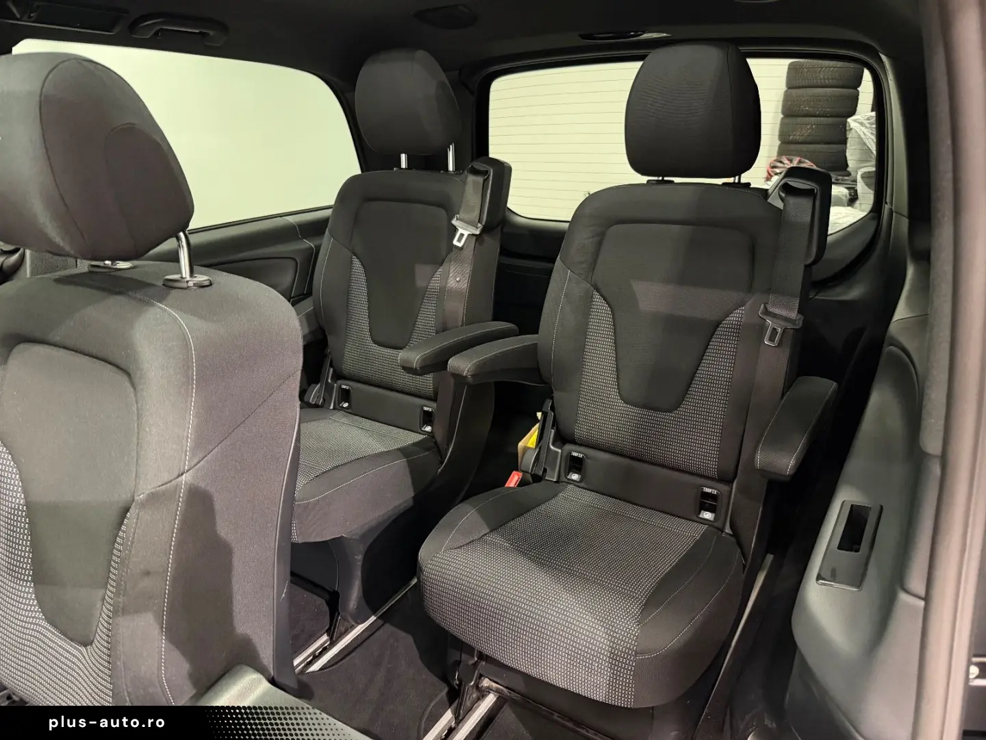 MERCEDES-BENZ V300 d AMG-LINE EDITION 4MATIC lang 7-&hellip;