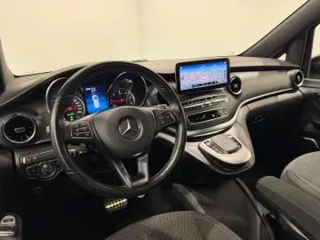 MERCEDES-BENZ V300 d AMG-LINE EDITION 4MATIC lang 7-&hellip;