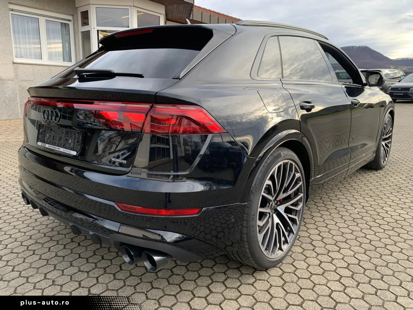 AUDI Q8 50 RSQ8-S-Line