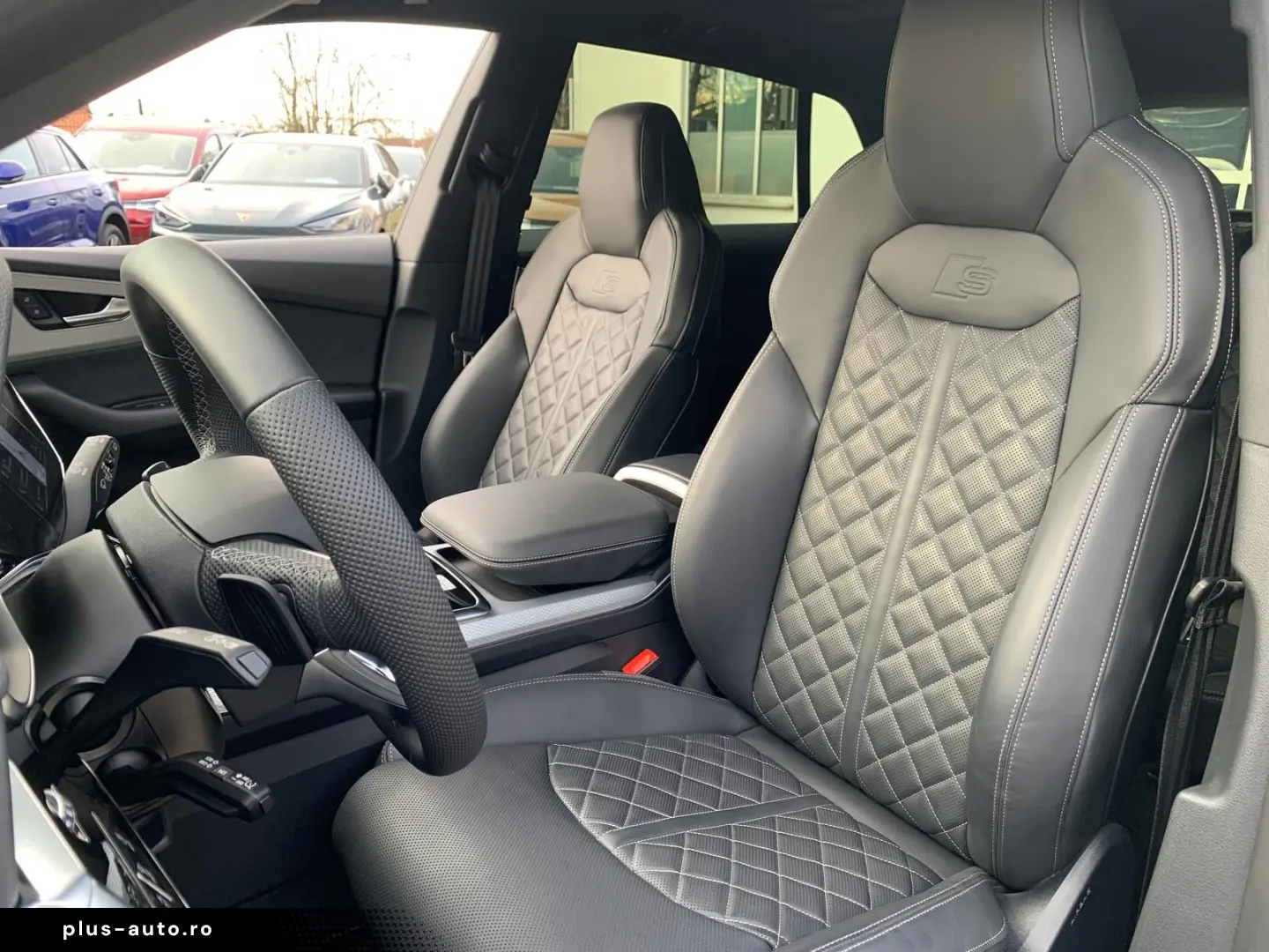 AUDI Q8 50 RSQ8-S-Line