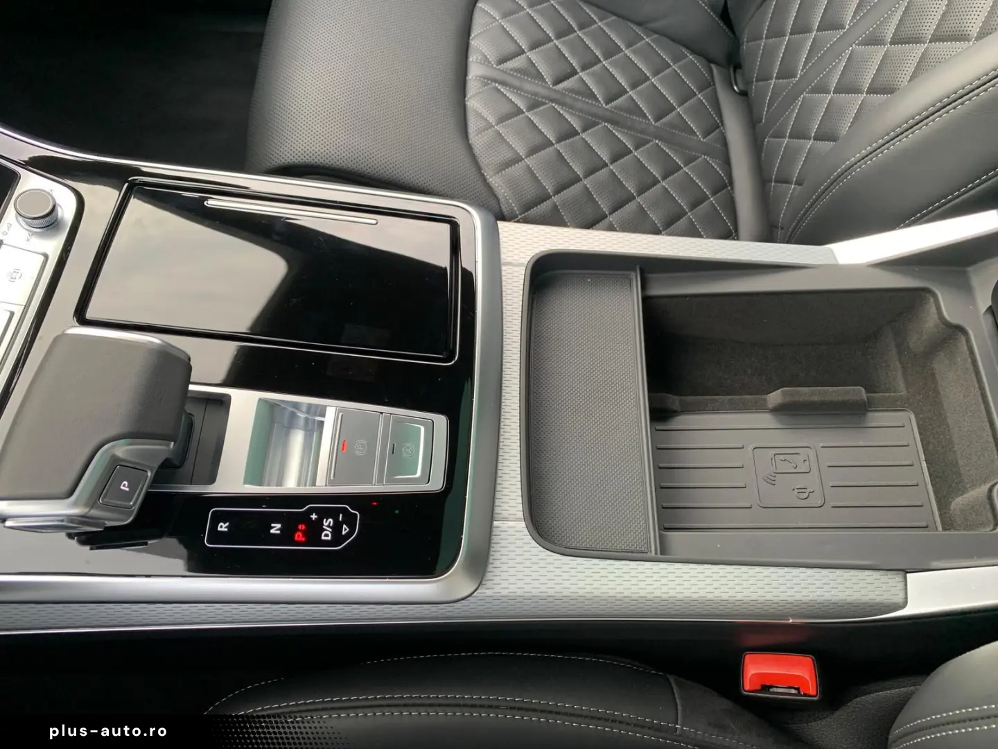 AUDI Q8 50 RSQ8-S-Line