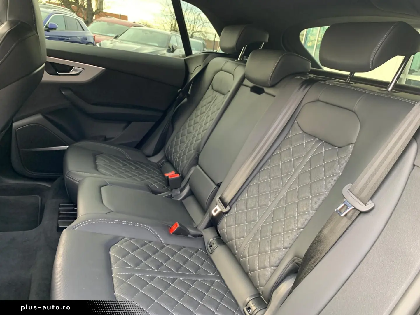 AUDI Q8 50 RSQ8-S-Line