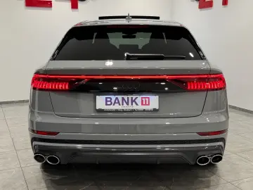 AUDI SQ8 4.0 TFSI quattro competition plus NARDOGRAU
