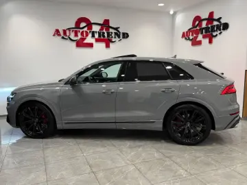 AUDI SQ8 4.0 TFSI quattro competition plus NARDOGRAU