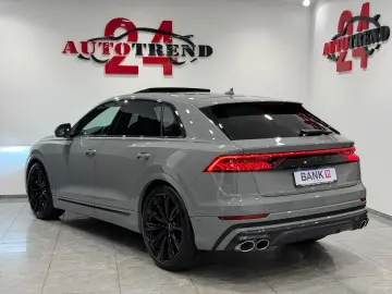 AUDI SQ8 4.0 TFSI quattro competition plus NARDOGRAU