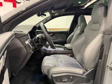 AUDI SQ8 4.0 TFSI quattro competition plus NARDOGRAU