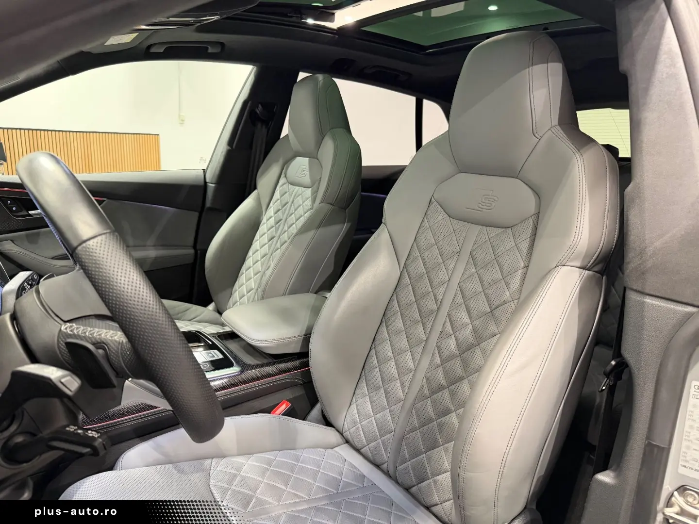 AUDI SQ8 4.0 TFSI quattro competition plus NARDOGRAU