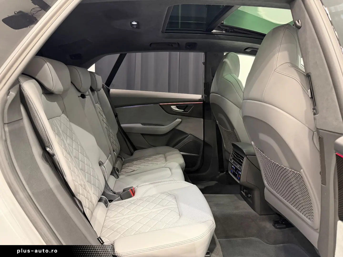 AUDI SQ8 4.0 TFSI quattro competition plus NARDOGRAU