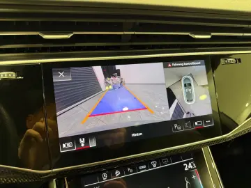 AUDI SQ8 4.0 TFSI quattro competition plus NARDOGRAU