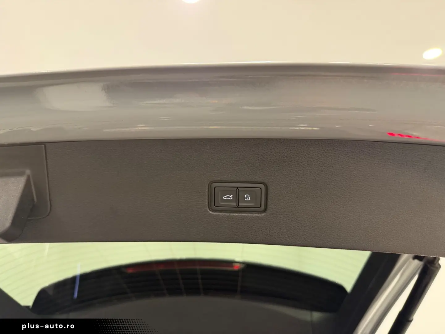 AUDI SQ8 4.0 TFSI quattro competition plus NARDOGRAU