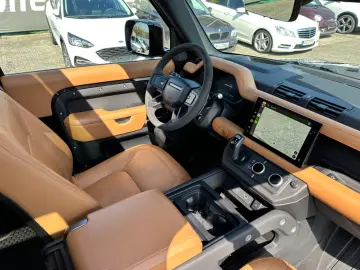 LAND ROVER Defender 90 V8   Black Pack Leder Tan Ebony ACC