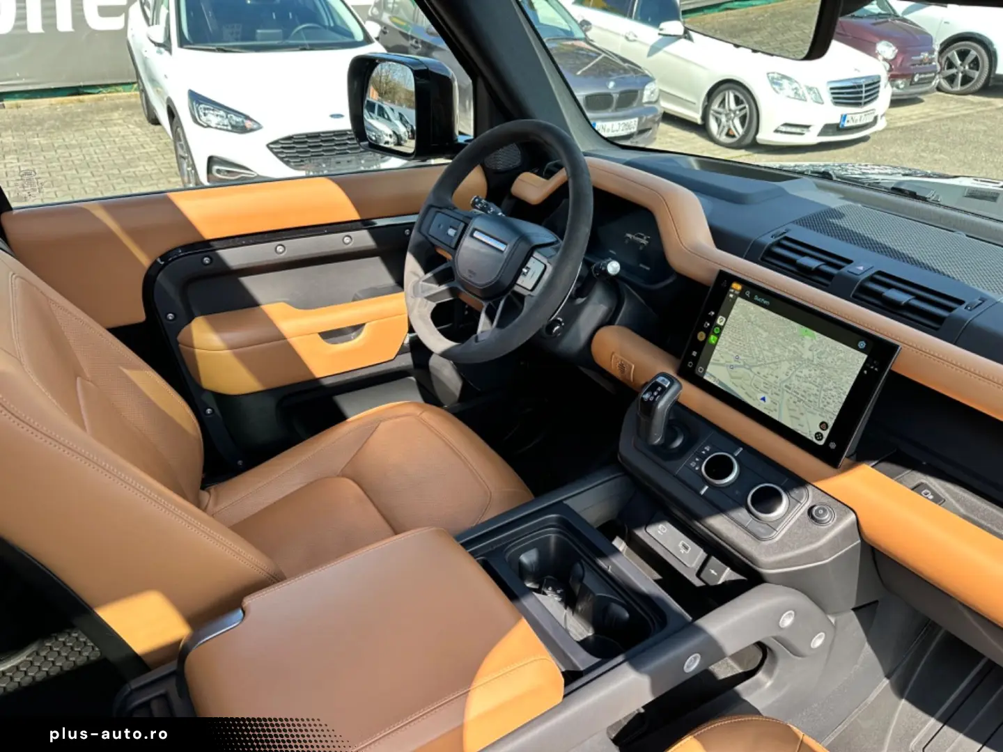 LAND ROVER Defender 90 V8   Black Pack Leder Tan Ebony ACC