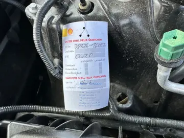 LAND ROVER Defender 90 V8   Black Pack Leder Tan Ebony ACC