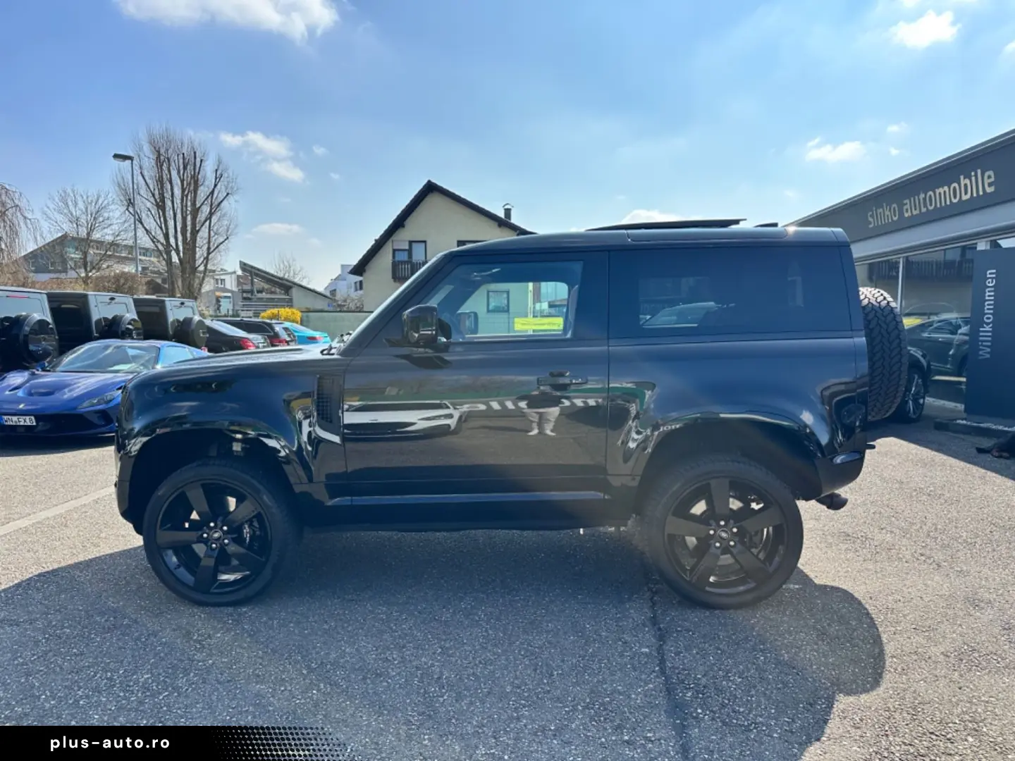 LAND ROVER Defender 90 V8   Black Pack Leder Tan Ebony ACC